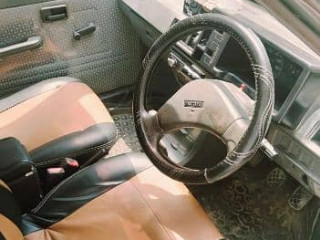 suzuki-mehran-vxr-2015
