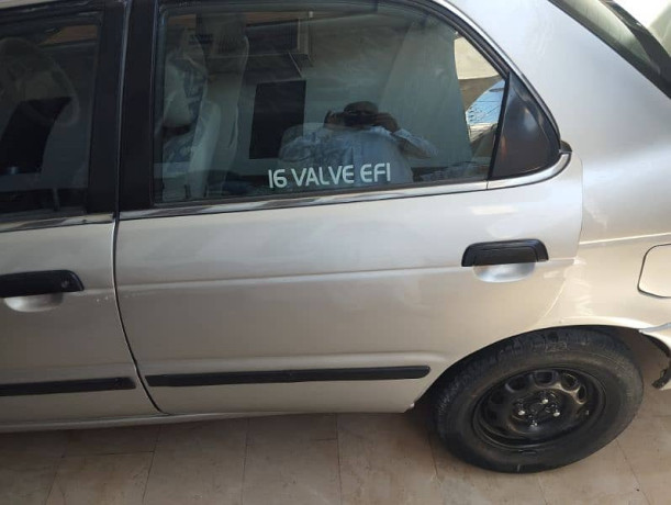 suzuki-baleno-2004-big-9