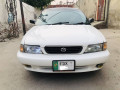 suzuki-baleno-2001-small-5