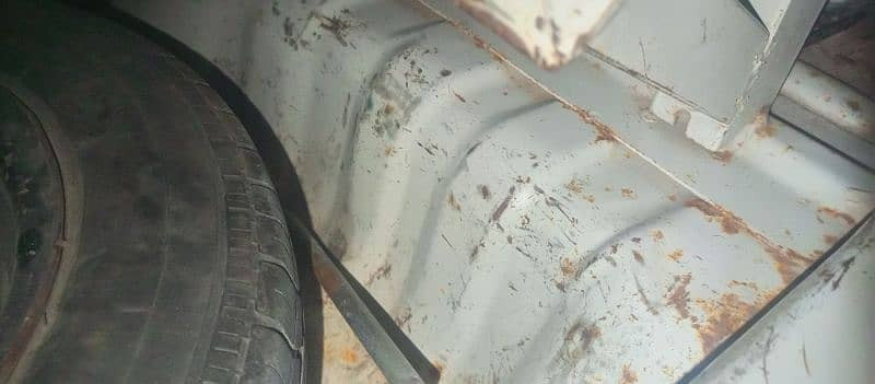 suzuki-mehran-2006-big-13