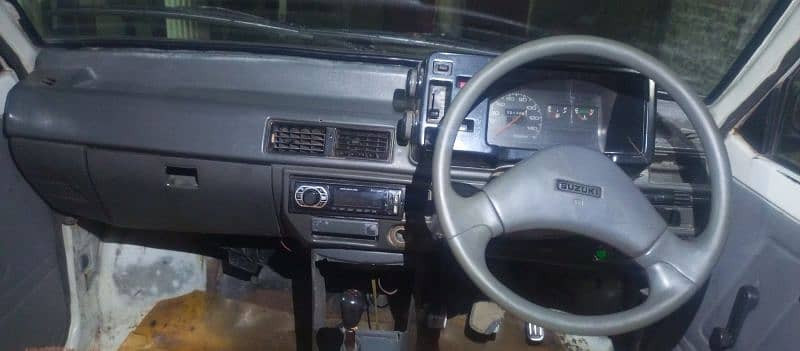 suzuki-mehran-2006-big-12