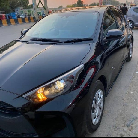 toyota-yaris-x-pkge-push-start-model-22-fresh-imp-may-25-big-0