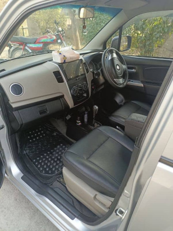 suzuki-wagon-r-2022-automatic-ags-big-15