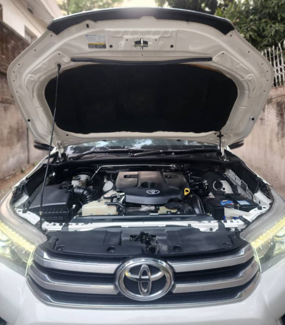 toyota-hilux-revo-2021-big-6
