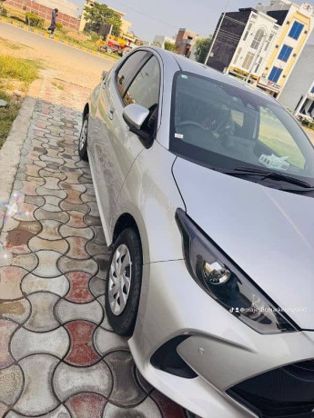 toyota-yaris-2021-big-13