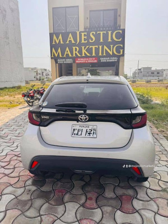 toyota-yaris-2021-big-1