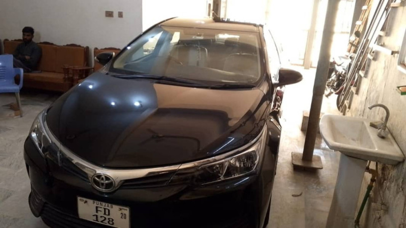 toyota-corolla-altis-2020-model-big-0