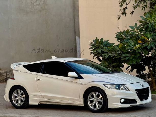 honda-crz-mugen-edition-loaded-with-add-ons-big-7
