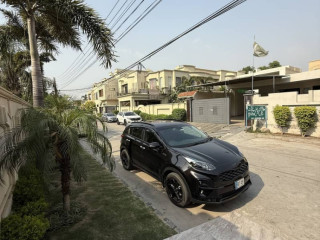 kia-sportage-black-edition-full-option-awd