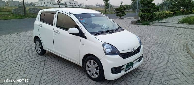 daihatsu-mira-2017-big-9