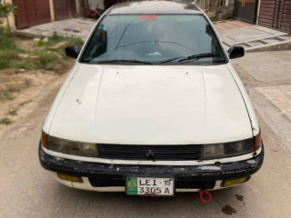 mitsubishi-lancer
