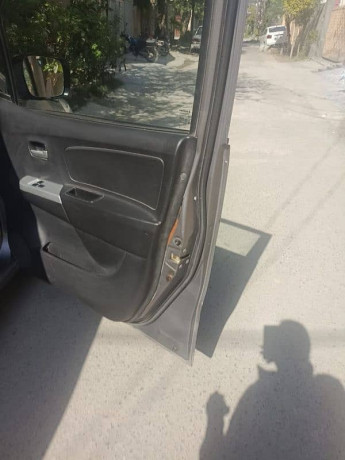 suzuki-wagon-r-2018-big-8