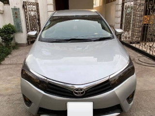 toyota-corolla-gli-2015