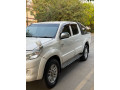 toyota-hilux-2016-small-2
