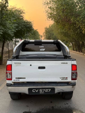 toyota-hilux-2016-big-3