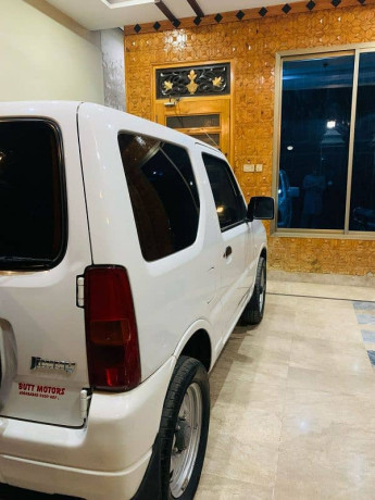 suzuki-jimny-660-cc-big-1