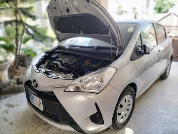 toyota-vitz-2018-big-3