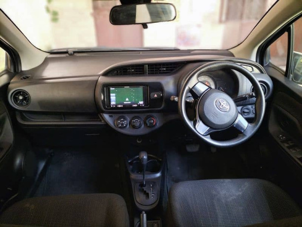 toyota-vitz-2018-big-5
