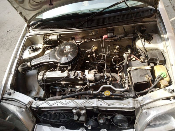 suzuki-cultus-vxr-2004-big-0
