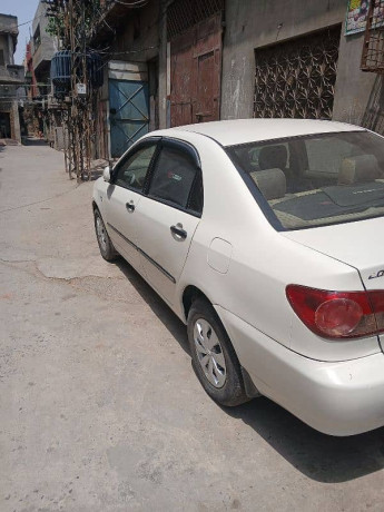 toyota-corolla-20-d-2007-big-4