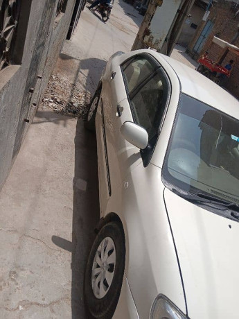 toyota-corolla-20-d-2007-big-1