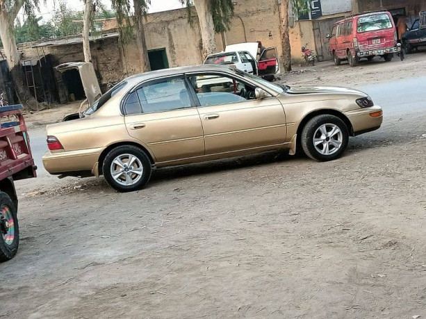 toyota-corolla-gli-1999-big-1
