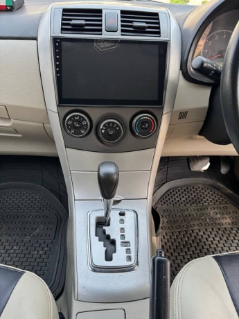 toyota-corolla-gli-2012-16-automatic-big-13