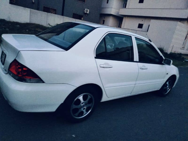 mitsubishi-lancer-2004-reg2005total-genuine-big-13