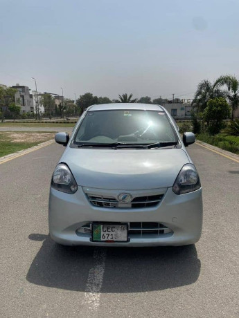 daihatsu-mira-2012-big-1
