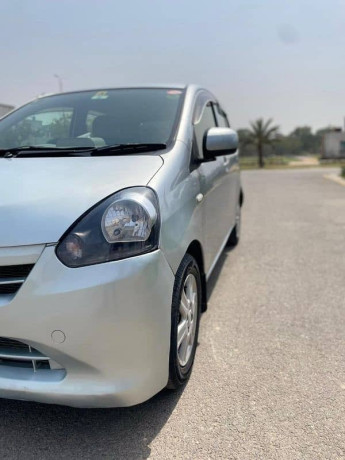daihatsu-mira-2012-big-2
