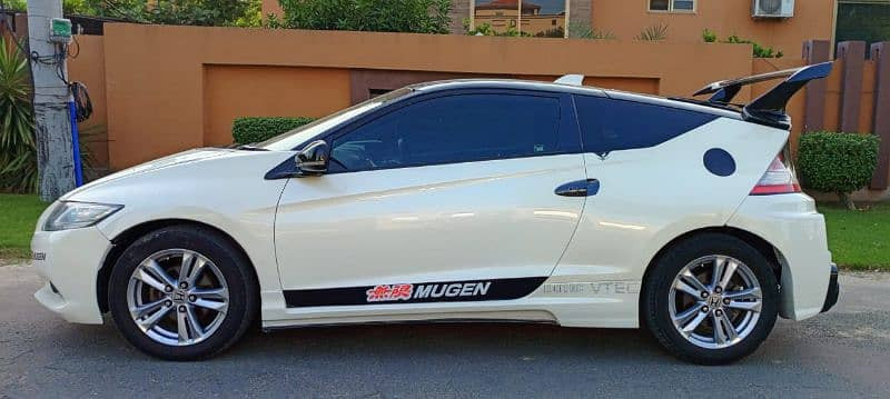 honda-cr-z-2012-big-12