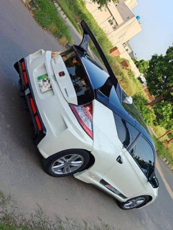 honda-cr-z-2012-big-9