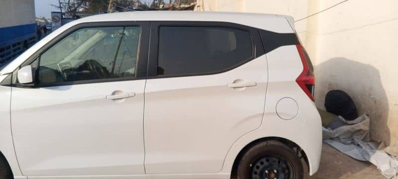 mitsubishi-ek-wagon-big-6