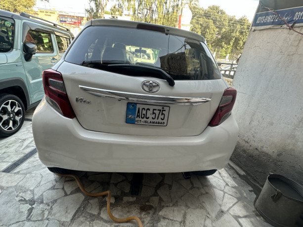 2014-vitz-big-1
