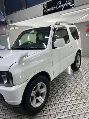 suzuki-jimny-total-geniun-big-3