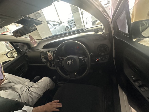 2018-vitz-big-3