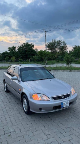 honda-civic-oriel-2000-big-2