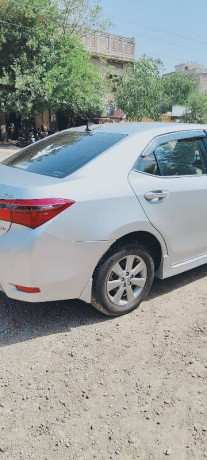 toyota-altis-grande-2015-big-3