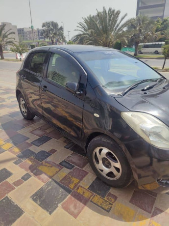 toyota-vitz-20062008-big-4