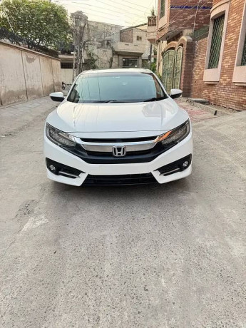 honda-civic-vti-oriel-prosmatec-20192020-big-1