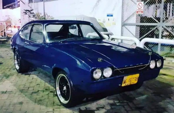 ford-capri-mk2-big-17