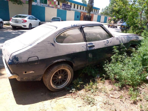 ford-capri-mk2-big-8