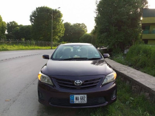 toyota-corolla-gli-2012