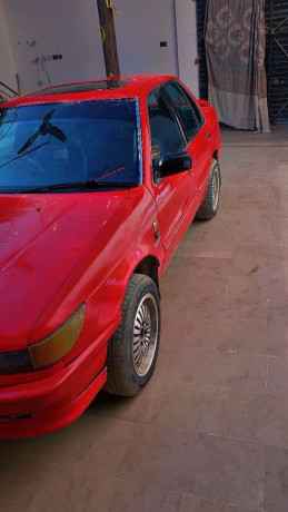 mitsubishi-lancer-1988-big-3