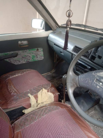 suzuki-mehran-vxr-1994-big-10