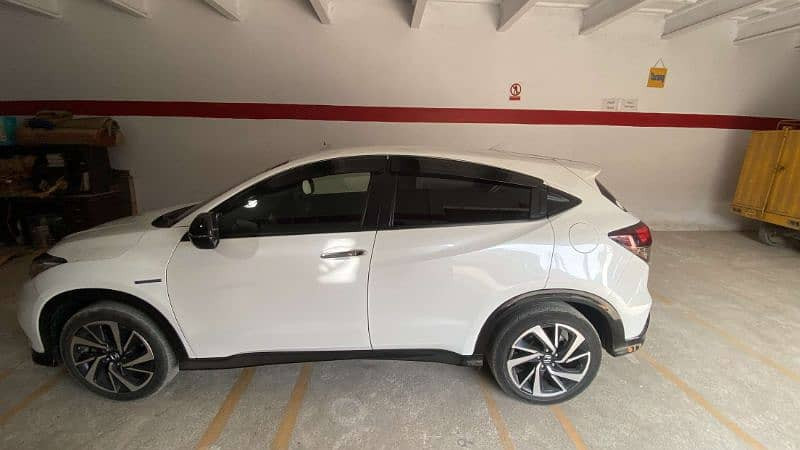 honda-vezel-2019-big-7