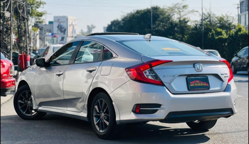 honda-civic-oriel-ug-model-2020-big-8