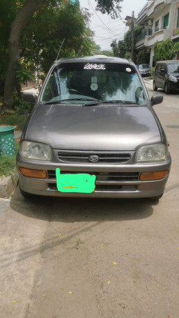 daihatsu-cuore-2010-model-big-0