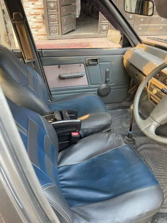 suzuki-mehran-vxr-2015-2016-big-5
