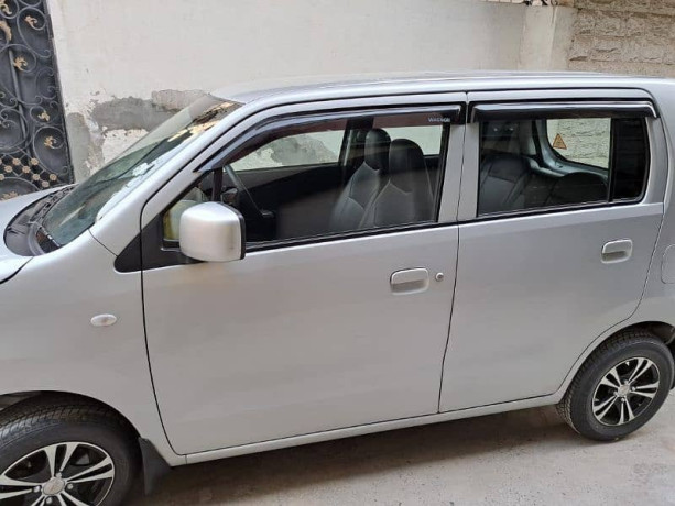 suzuki-wagon-r-2015-vxl-big-1